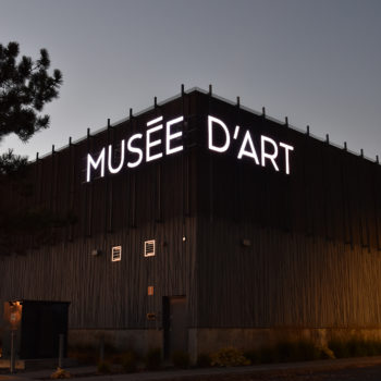 2024_MA_Musee_dArt_lettres lumineuses